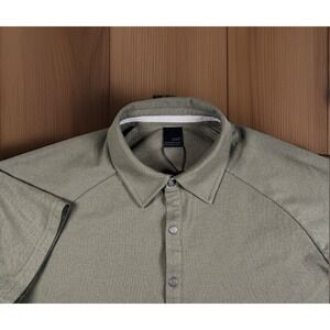 Lole Colin‎ Polo Short Sleeve Shirt Men's S/P Desert Green Athletic Casual NWOT